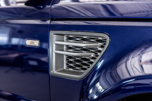 レンジローバースポーツ 5.0 V8 スーパーチャージド 4WD