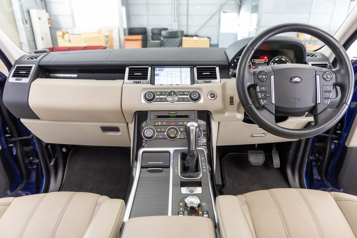 レンジローバースポーツ 5.0 V8 スーパーチャージド 4WD