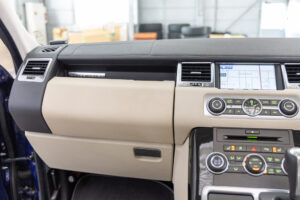 レンジローバースポーツ 5.0 V8 スーパーチャージド 4WD