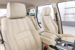 レンジローバースポーツ 5.0 V8 スーパーチャージド 4WD