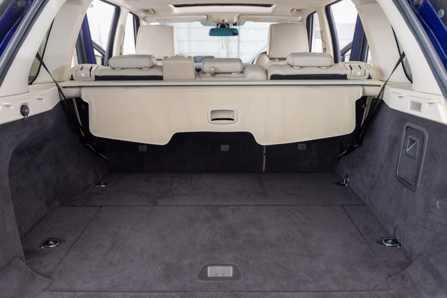 レンジローバースポーツ 5.0 V8 スーパーチャージド 4WD