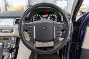 レンジローバースポーツ 5.0 V8 スーパーチャージド 4WD