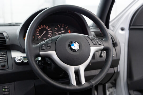 X5 4.4i 4WD