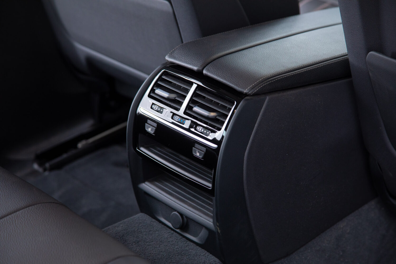 5シリーズ 523d ラグジュアリー ディーゼルターボ