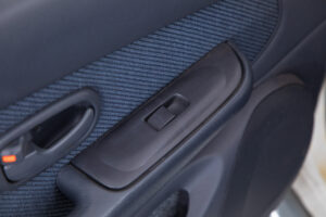 シャレード 1.6デ・トマソ ビアンカ