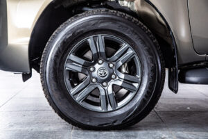 ハイラックス 2.4 Z ディーゼルターボ 4WD