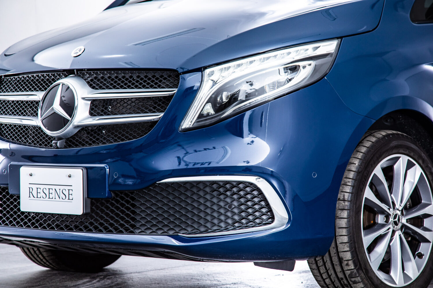 Vクラス V220 d アバンギャルド ロング ディーゼルターボ