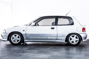 シャレード 1.6デ・トマソ ビアンカ