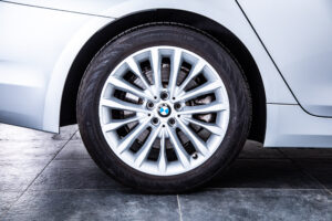 5シリーズ 523d ラグジュアリー ディーゼルターボ