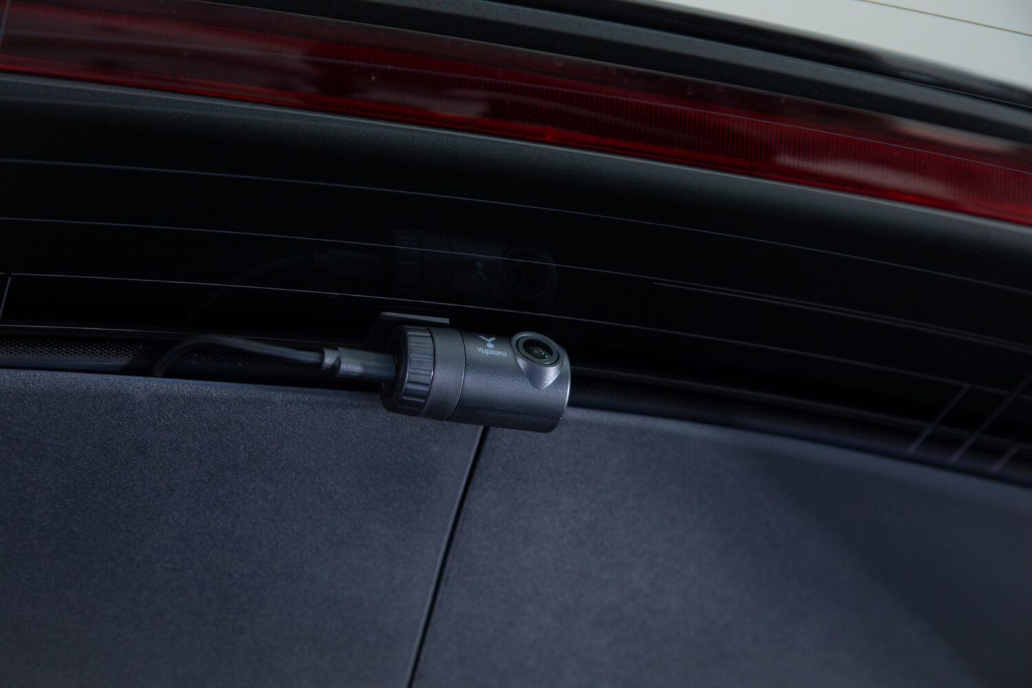 タイカンクロスツーリスモ 4 4+1シート 4WD