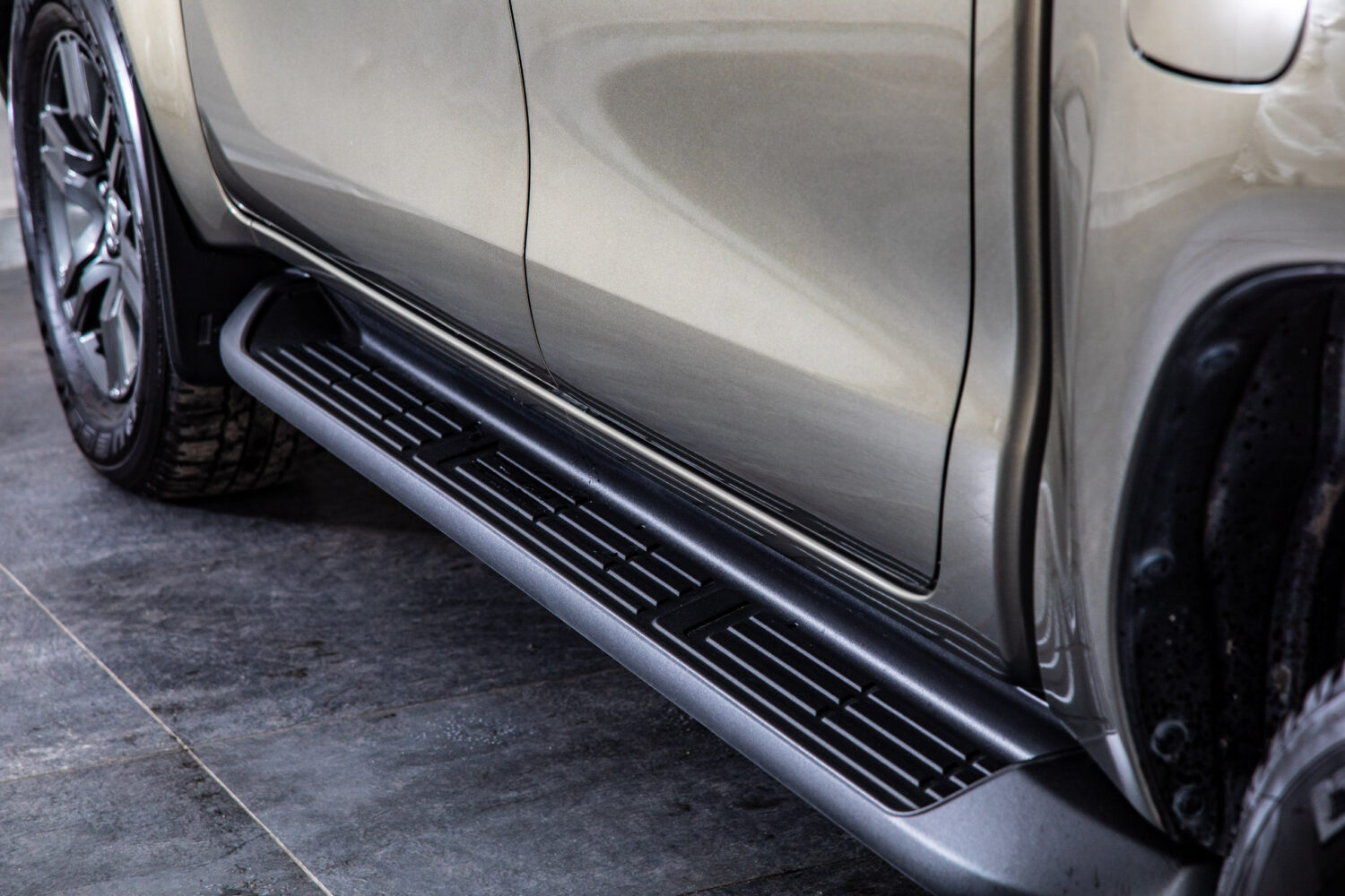 ハイラックス 2.4 Z ディーゼルターボ 4WD