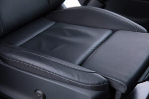 Vクラス V220 d アバンギャルド ロング ディーゼルターボ