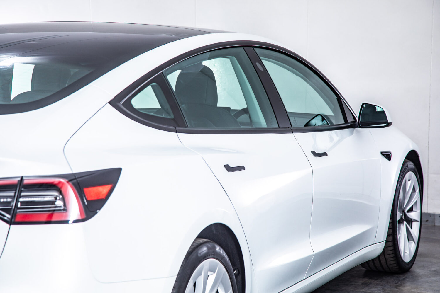 モデル3 ロングレンジ 4WD