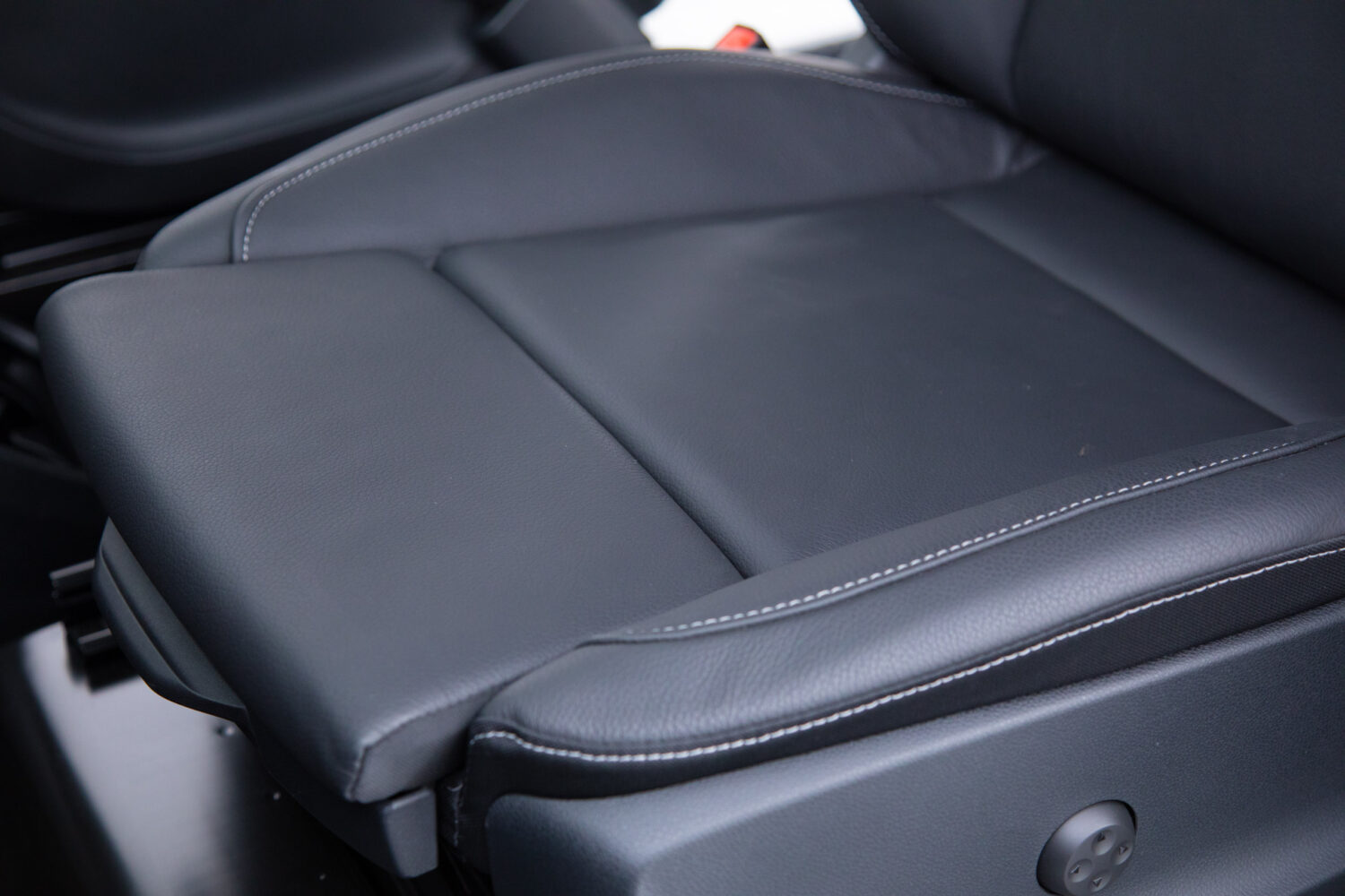 Vクラス V220 d アバンギャルド ロング ディーゼルターボ