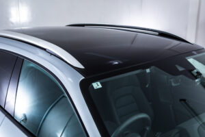 タイカンクロスツーリスモ 4 4+1シート 4WD