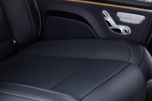 Vクラス V220 d アバンギャルド ロング ディーゼルターボ