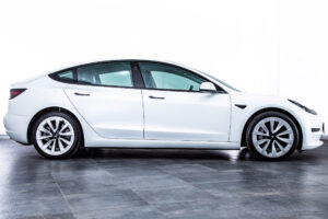 モデル3 ロングレンジ 4WD