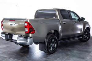 ハイラックス 2.4 Z ディーゼルターボ 4WD