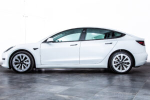 モデル3 ロングレンジ 4WD