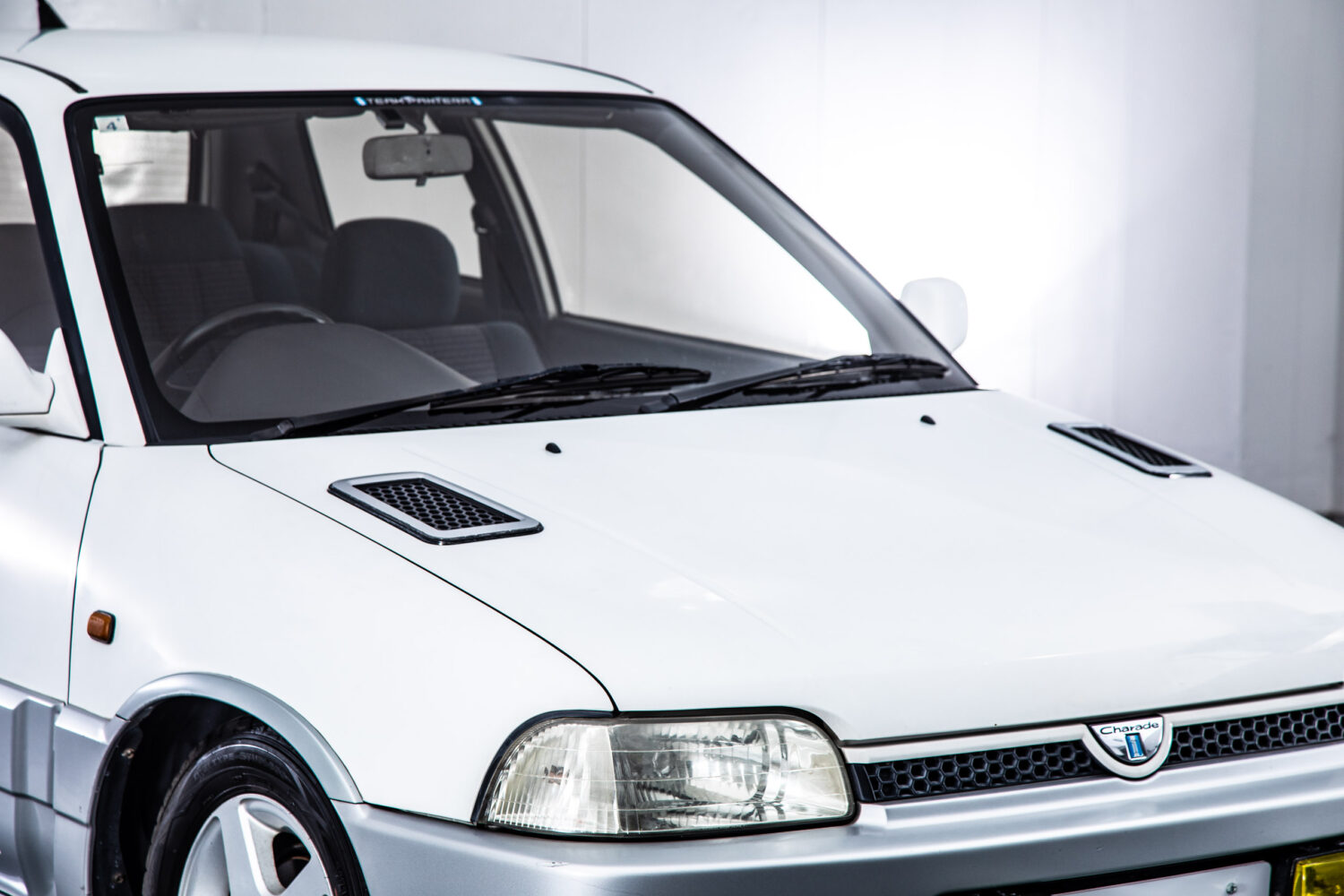 シャレード 1.6デ・トマソ ビアンカ