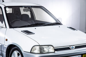 シャレード 1.6デ・トマソ ビアンカ