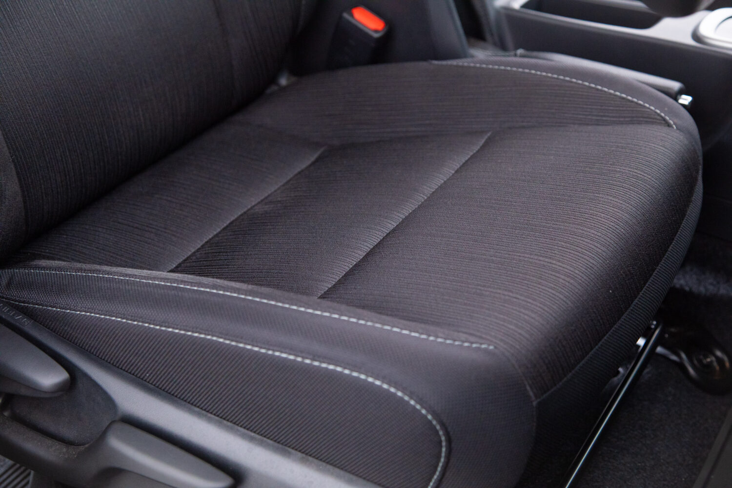 ハイラックス 2.4 Z ディーゼルターボ 4WD