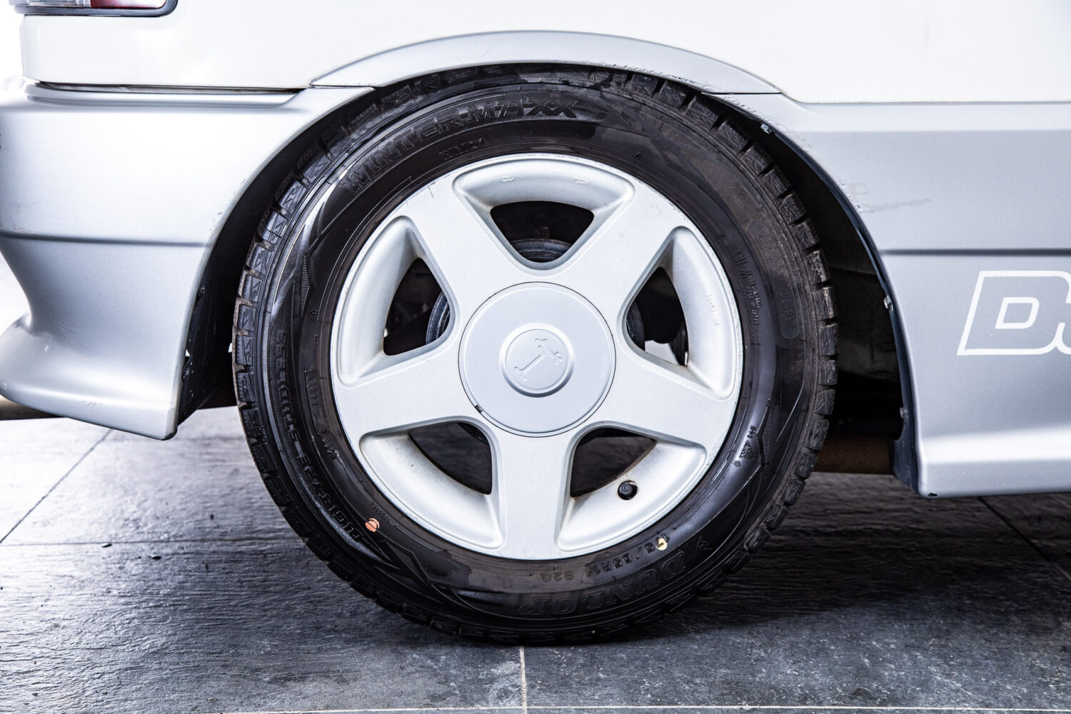 シャレード 1.6デ・トマソ ビアンカ