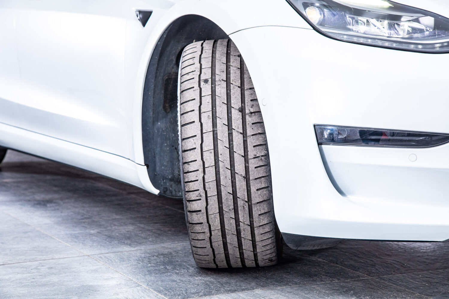 モデル3 ロングレンジ 4WD