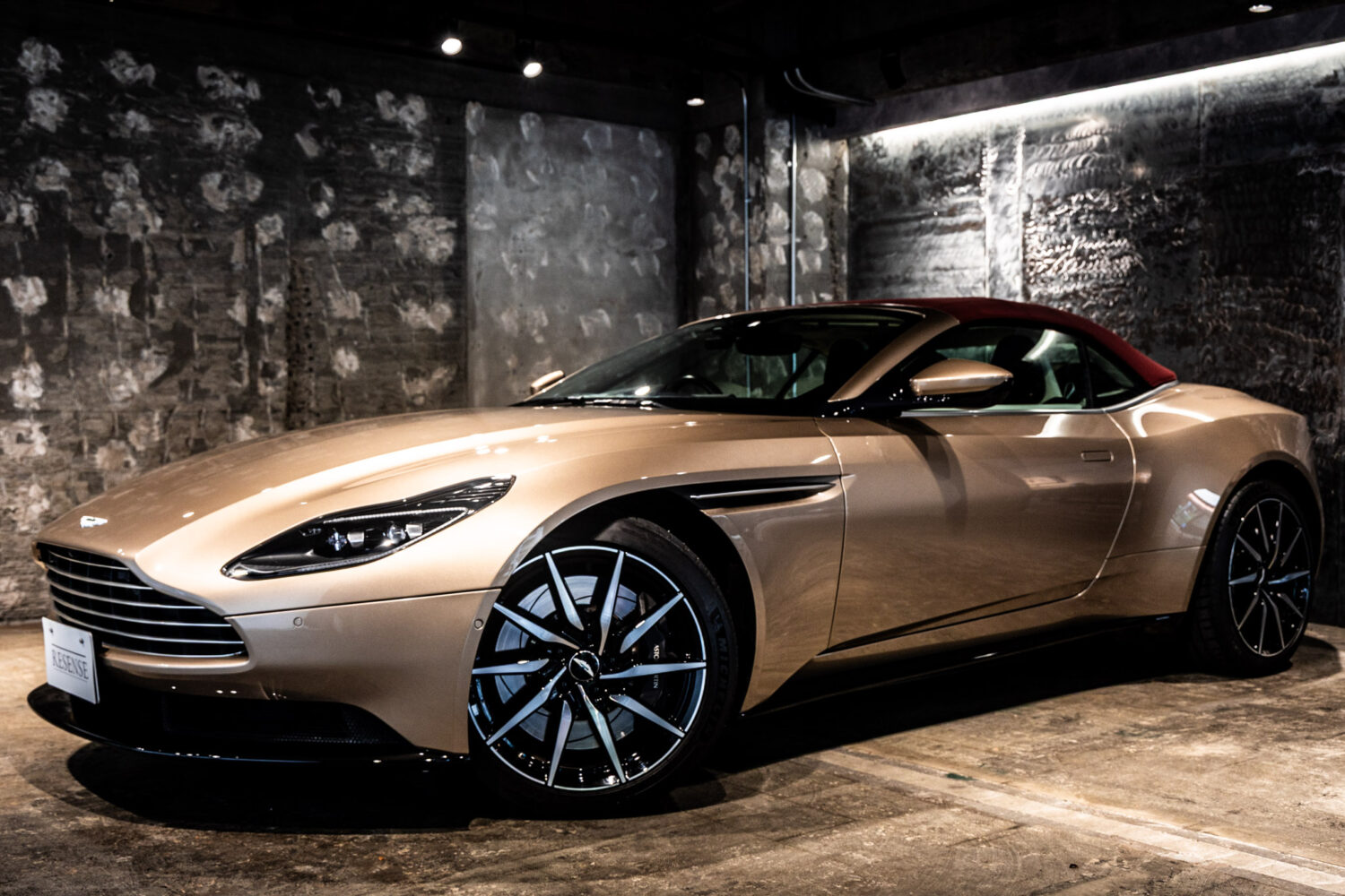 DB11ヴォランテ V8
