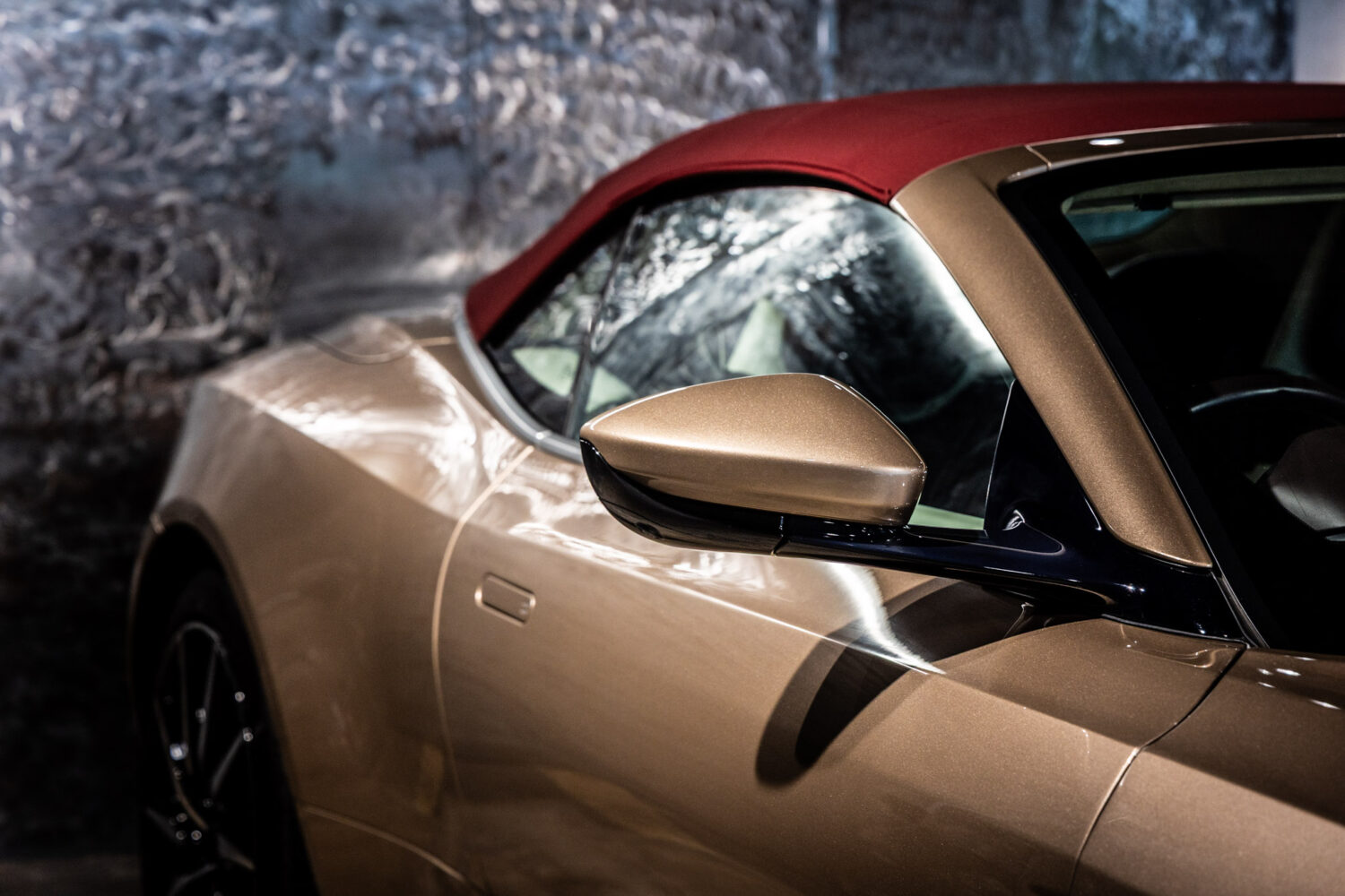 DB11ヴォランテ V8