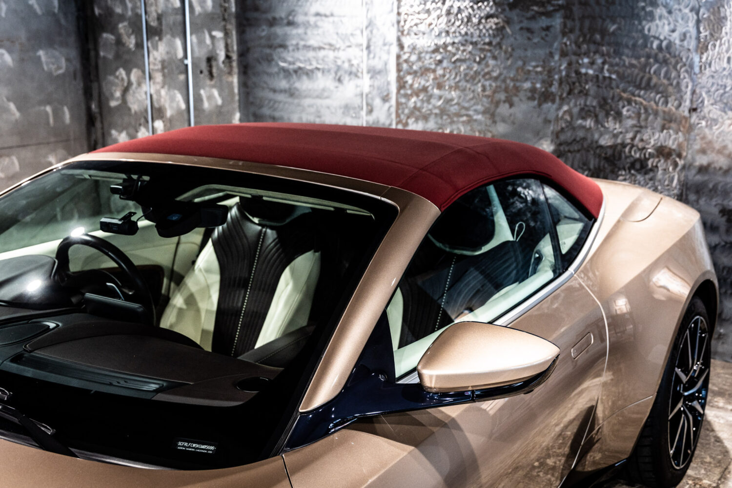 DB11ヴォランテ V8