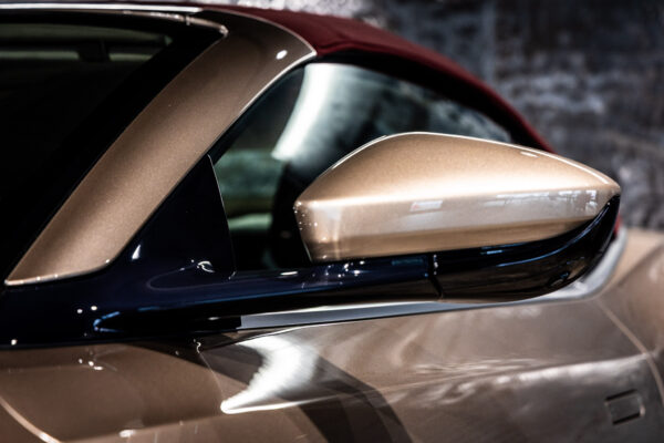 DB11ヴォランテ V8