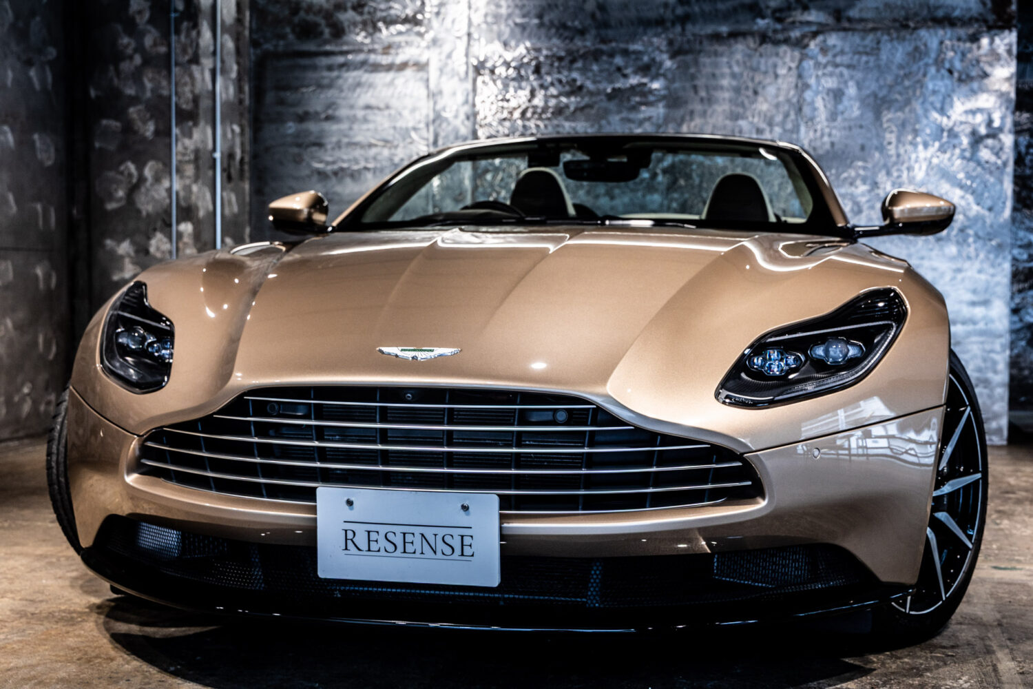 DB11ヴォランテ V8