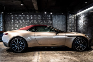 DB11ヴォランテ V8