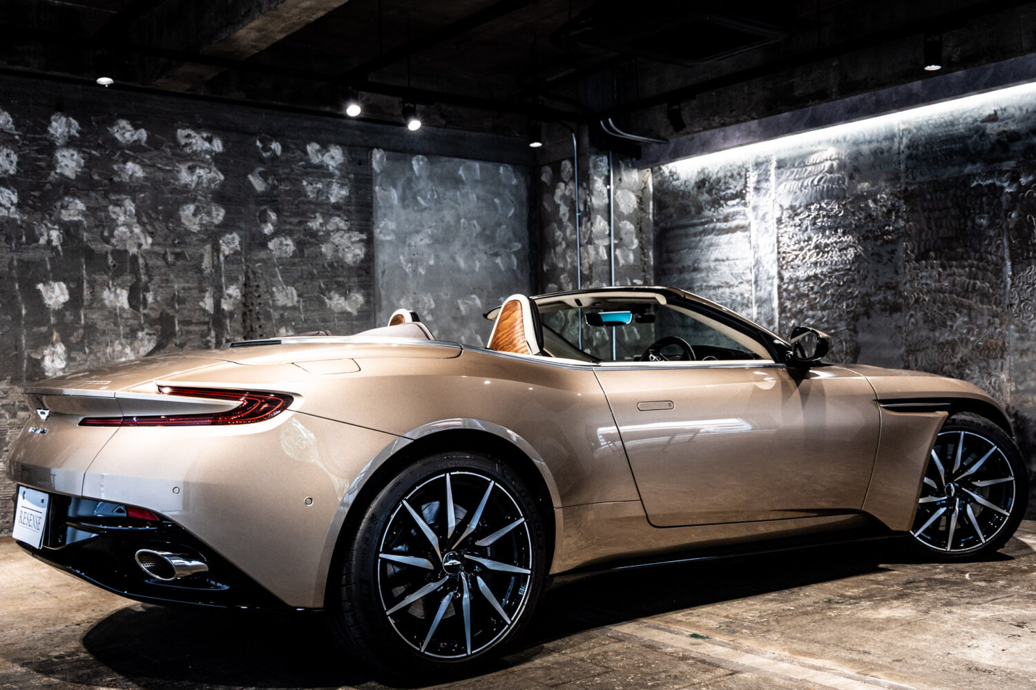 DB11ヴォランテ V8