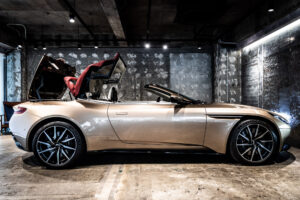 DB11ヴォランテ V8