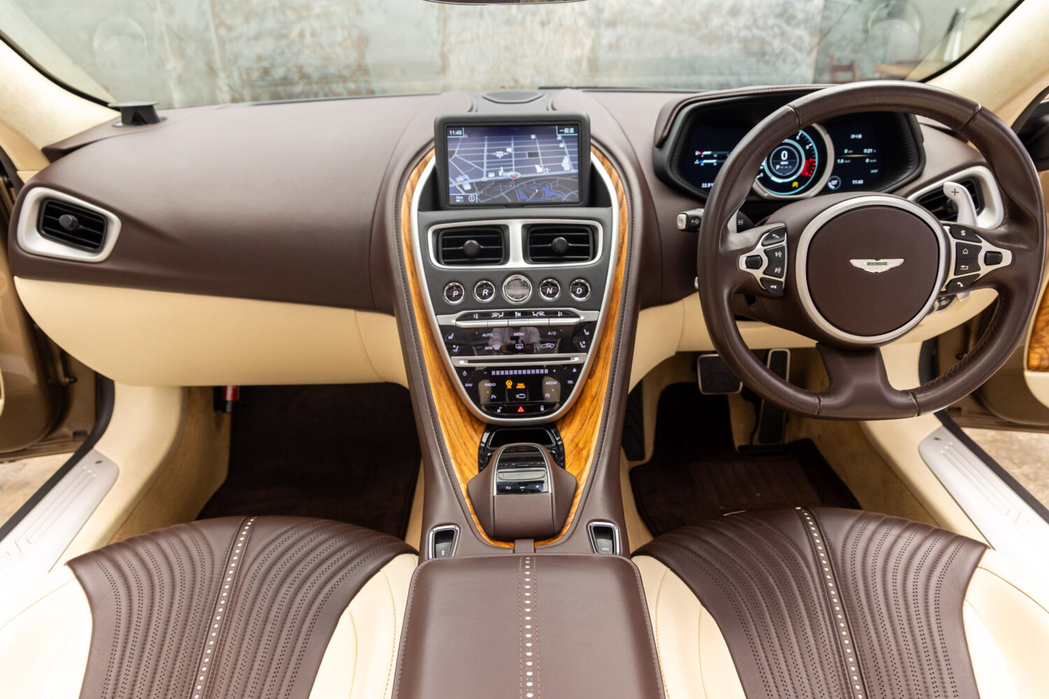 DB11ヴォランテ V8