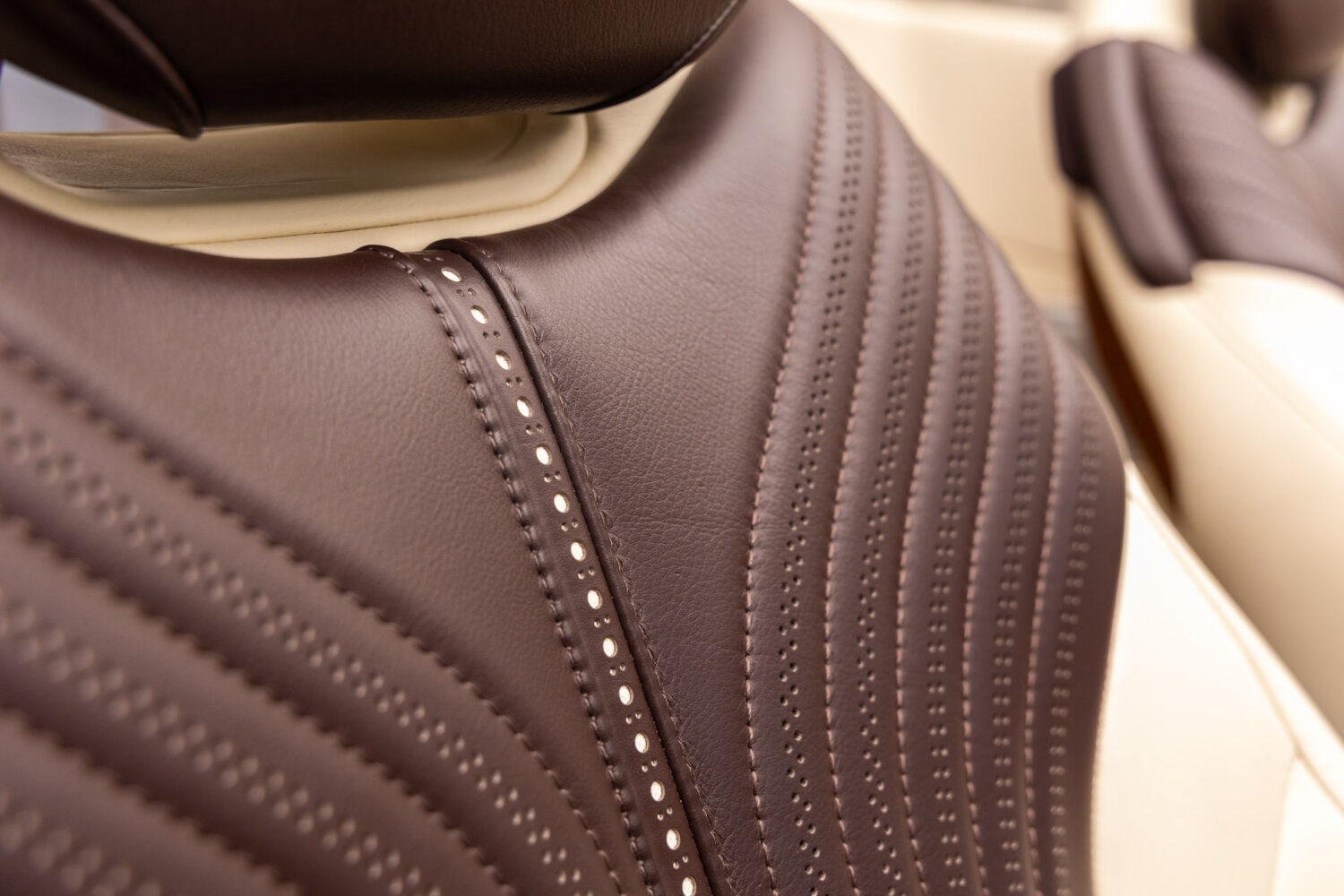 DB11ヴォランテ V8