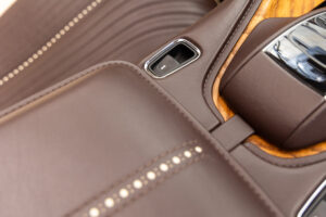 DB11ヴォランテ V8