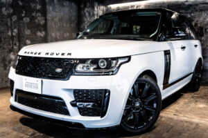 レンジローバー SVO デザイン エディション (5.0リッター) 4WD