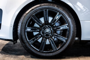 レンジローバー SVO デザイン エディション (5.0リッター) 4WD