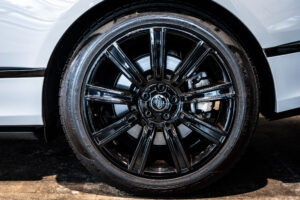 レンジローバー SVO デザイン エディション (5.0リッター) 4WD