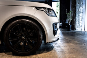 レンジローバー SVO デザイン エディション (5.0リッター) 4WD