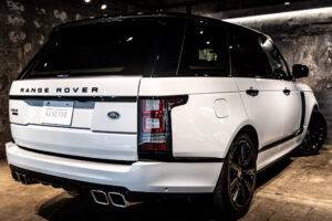 レンジローバー SVO デザイン エディション (5.0リッター) 4WD