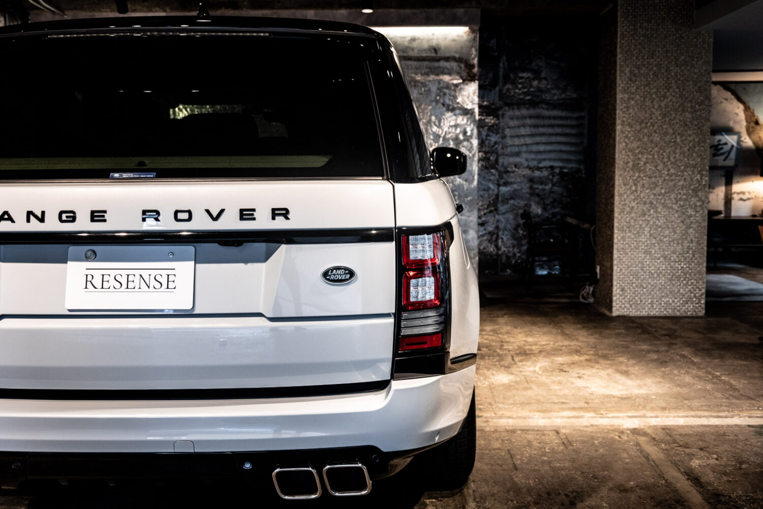 レンジローバー SVO デザイン エディション (5.0リッター) 4WD