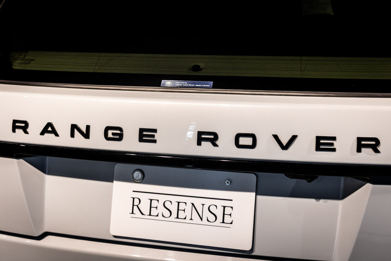 レンジローバー SVO デザイン エディション (5.0リッター) 4WD