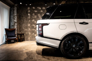 レンジローバー SVO デザイン エディション (5.0リッター) 4WD