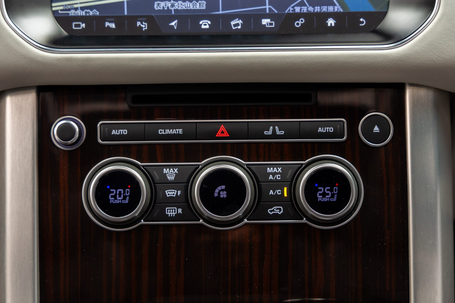 レンジローバー SVO デザイン エディション (5.0リッター) 4WD