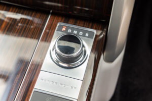 レンジローバー SVO デザイン エディション (5.0リッター) 4WD