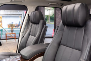 レンジローバー SVO デザイン エディション (5.0リッター) 4WD